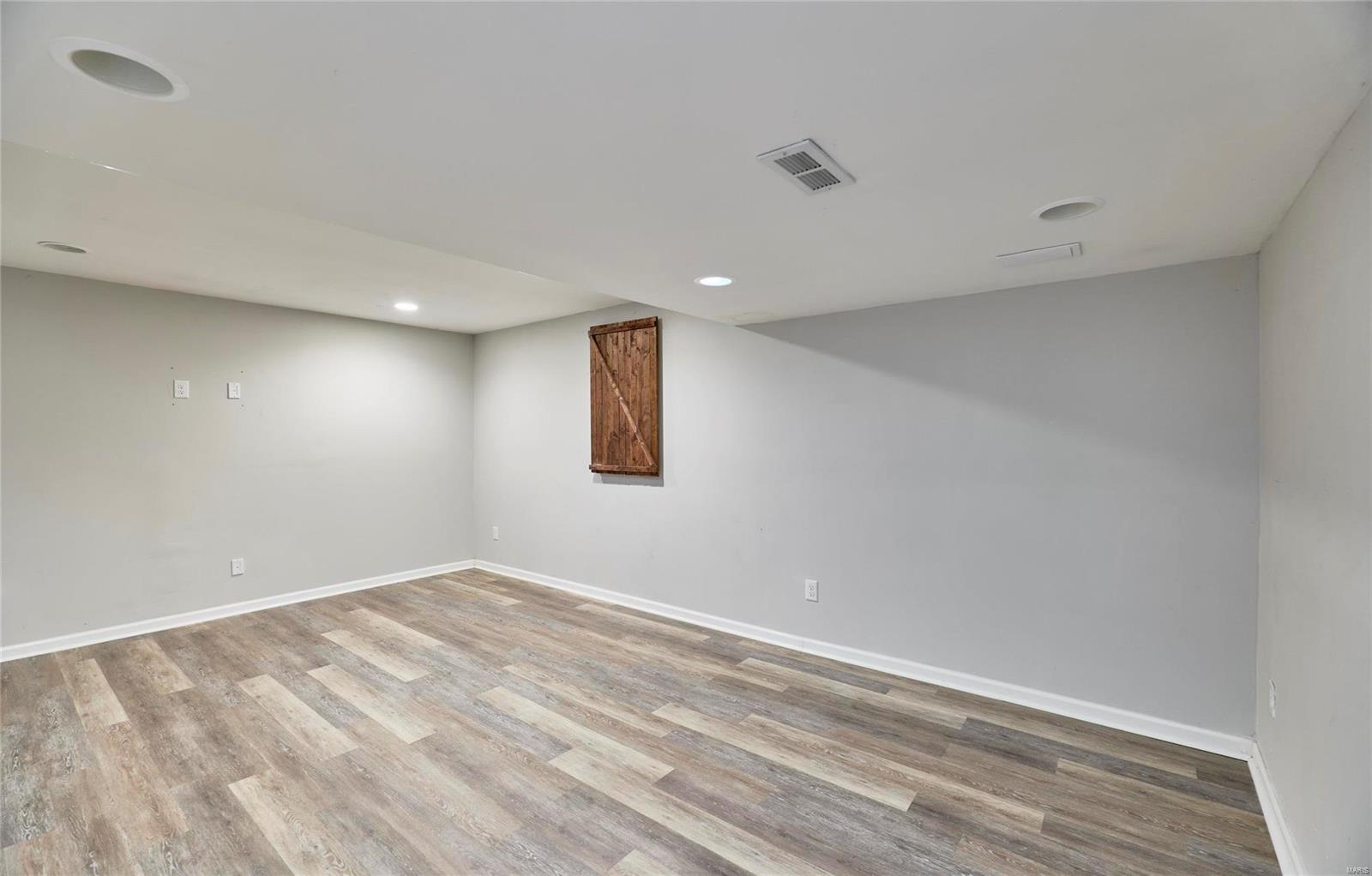120 Kelcross Property Photo 54