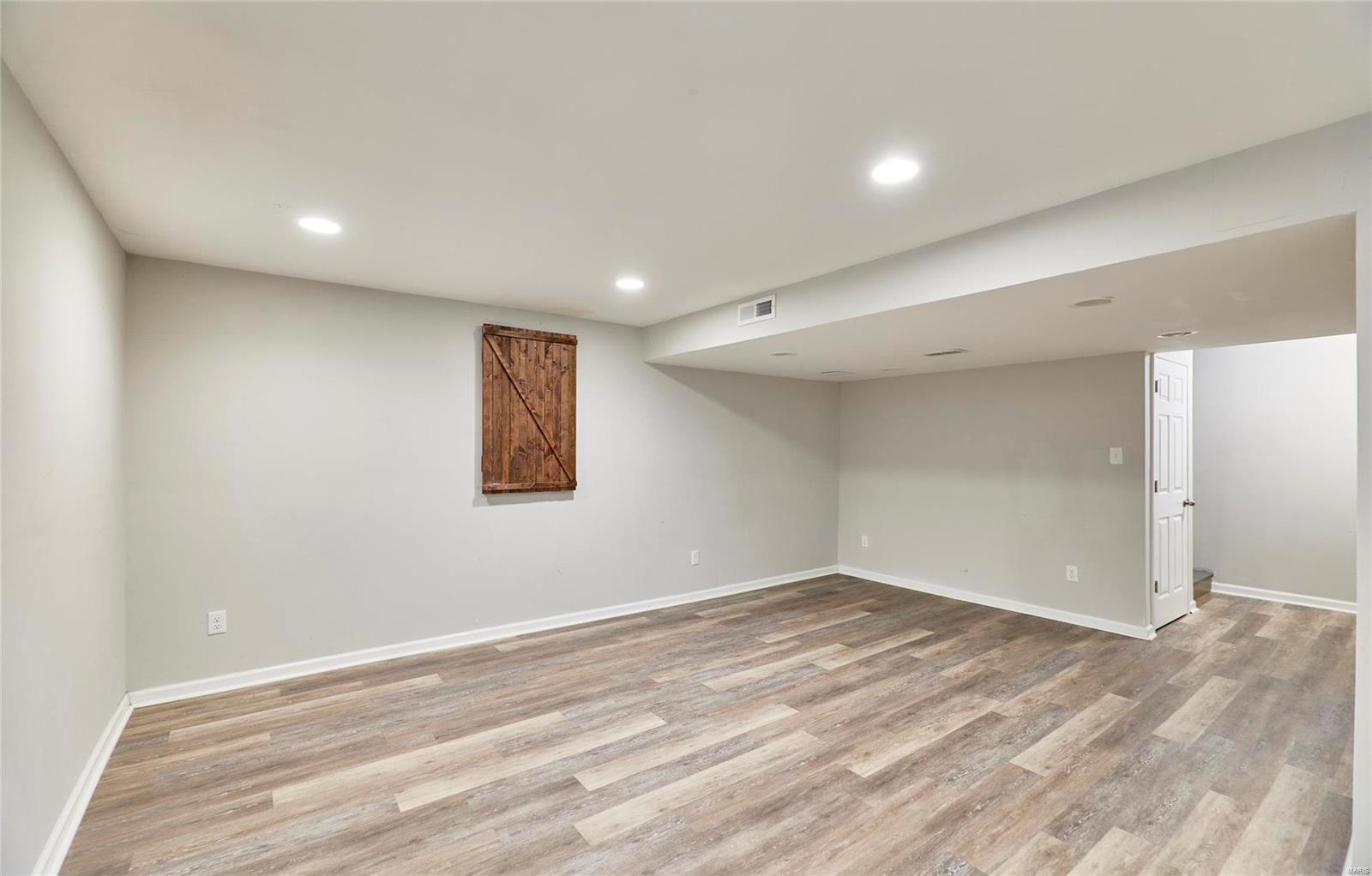 120 Kelcross Property Photo 56