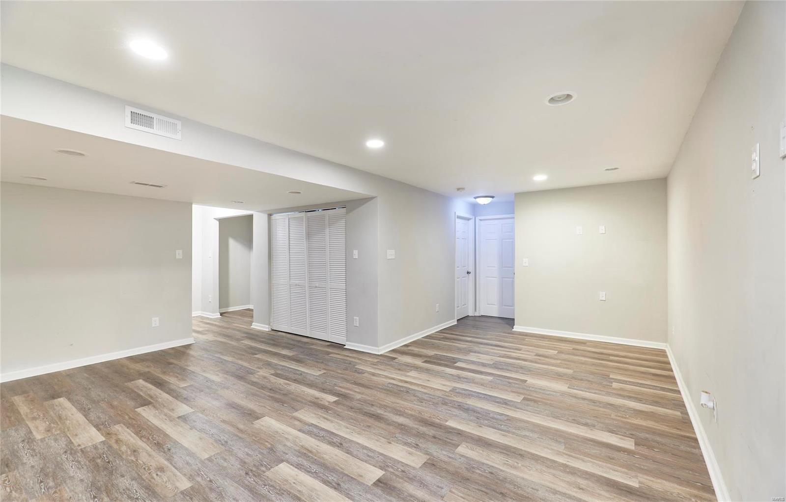 120 Kelcross Property Photo 58