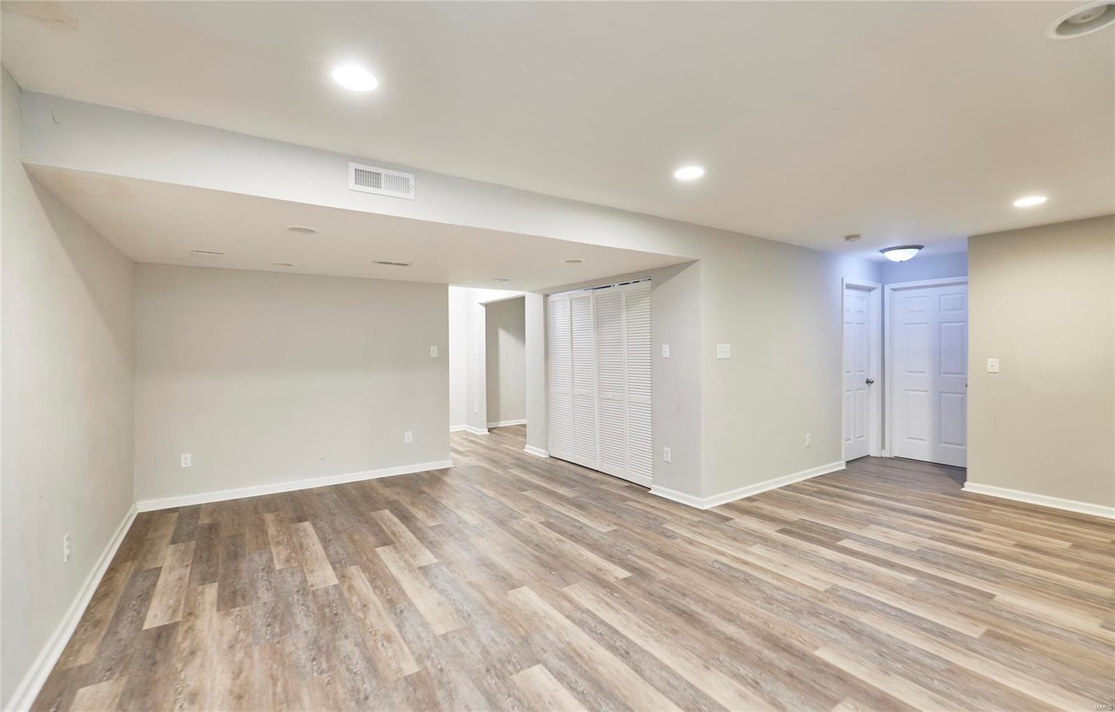 120 Kelcross Property Photo 60