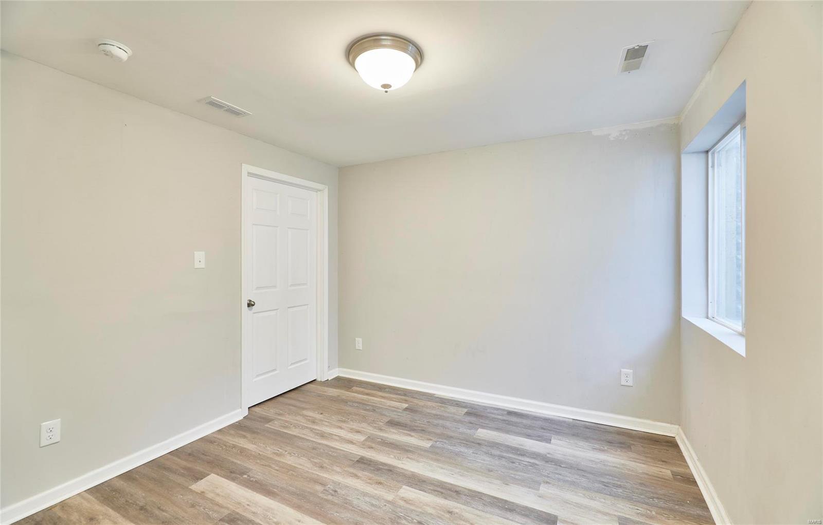 120 Kelcross Property Photo 66