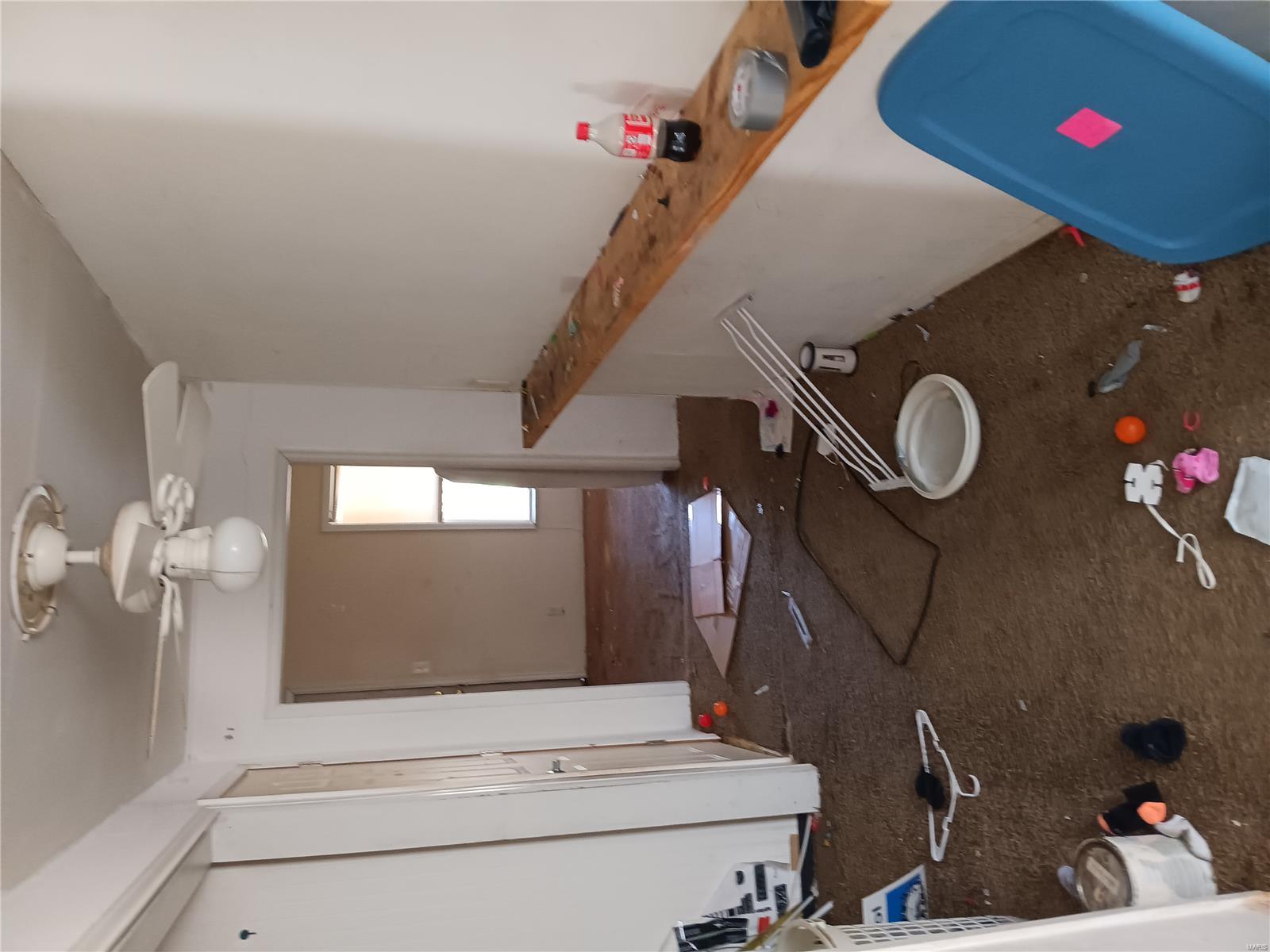 8701 Hilltop Lane Property Photo 5