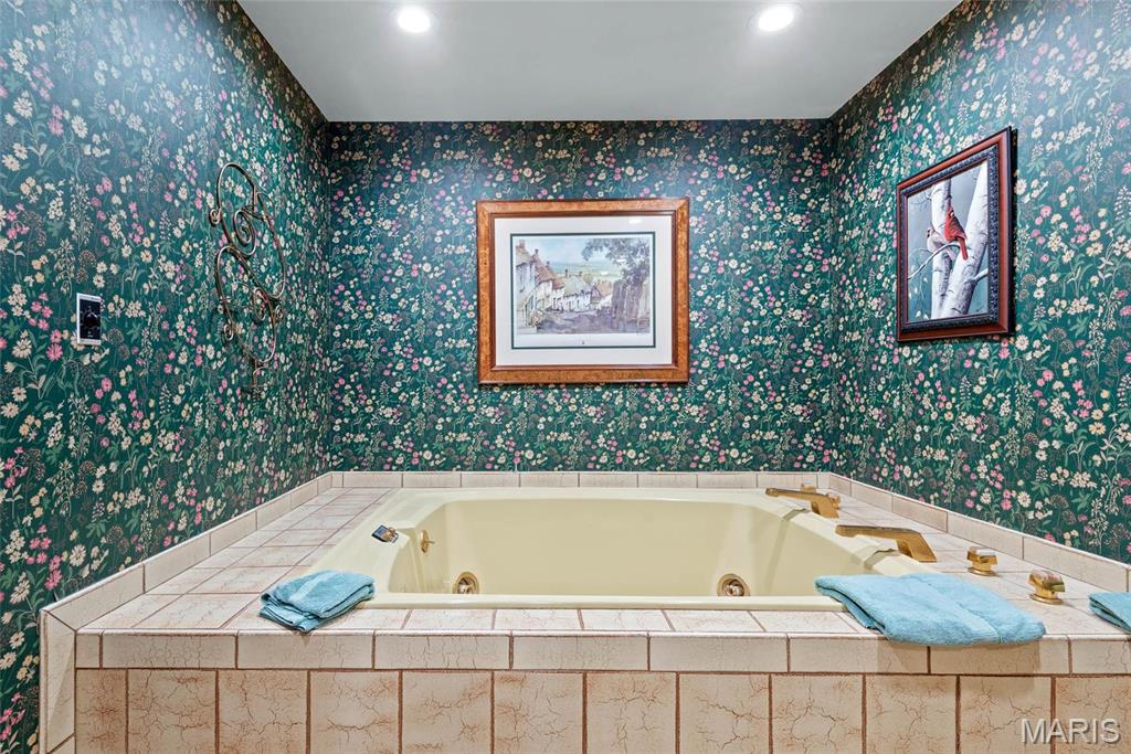3112 Parkview Drive Property Photo 37