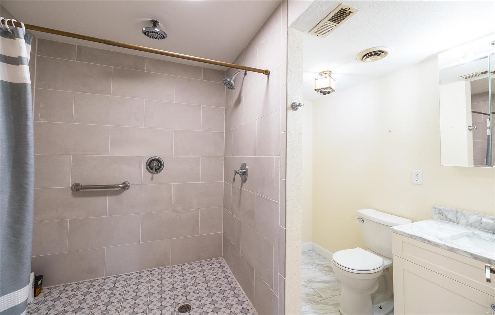 15 Northwood Dr. Property Photo 49