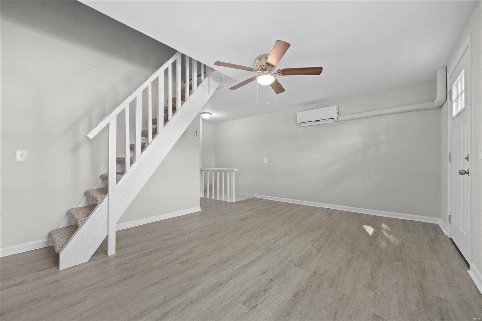 16696 Oak Bridge Road Property Photo 5