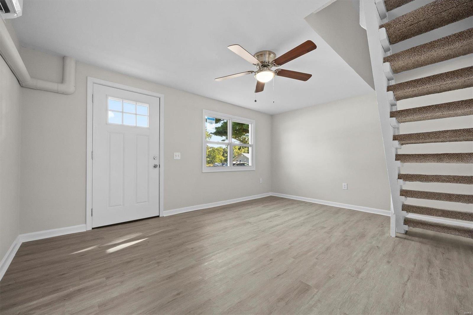 16696 Oak Bridge Road Property Photo 6