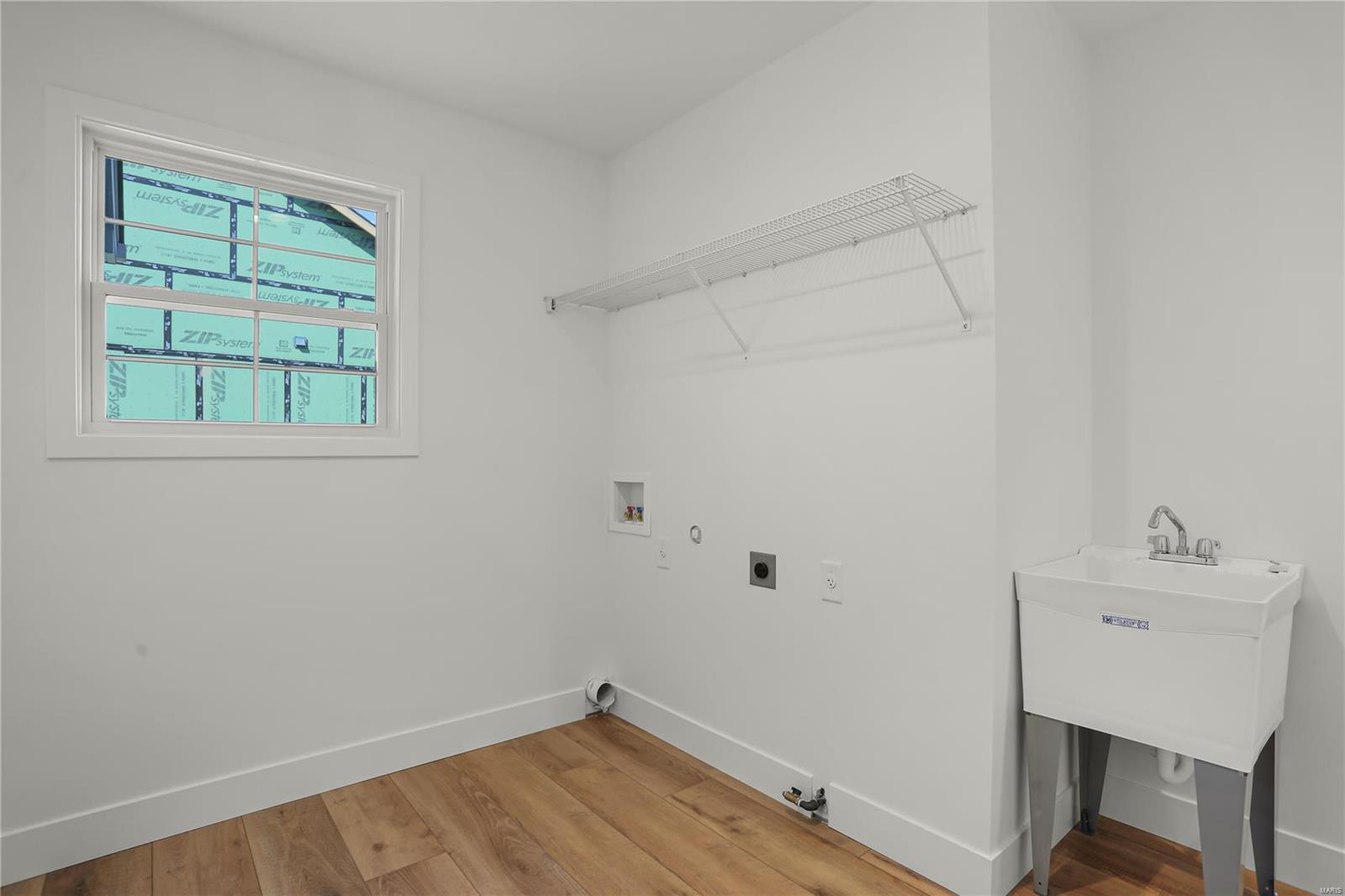 408 Rumsfeld Drive Property Photo 25