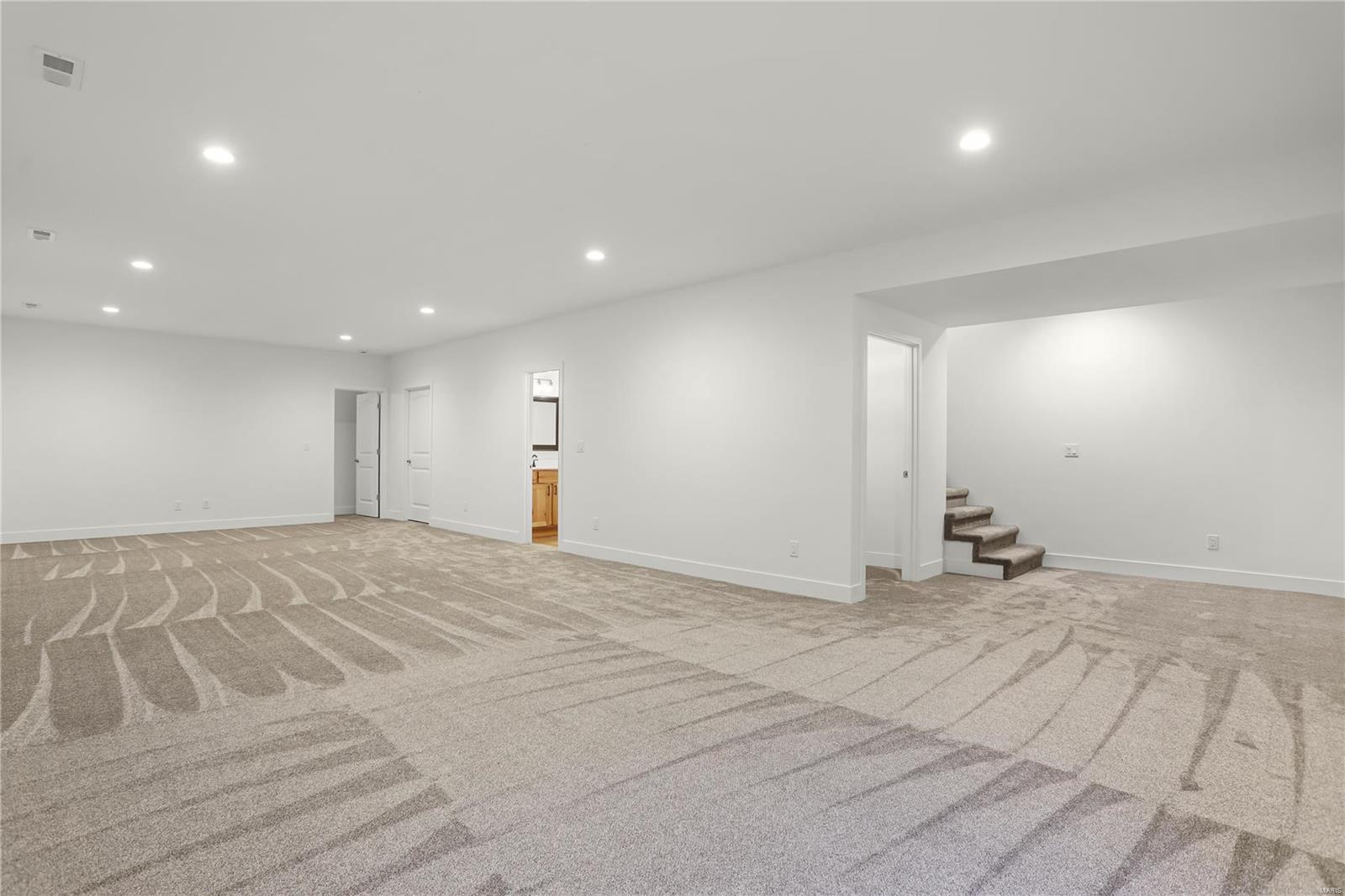 408 Rumsfeld Drive Property Photo 26