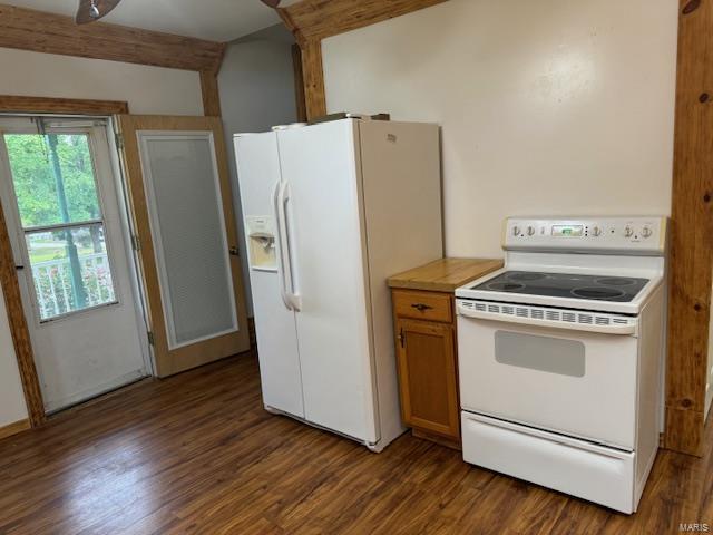 401 Broadway Avenue Property Photo 8