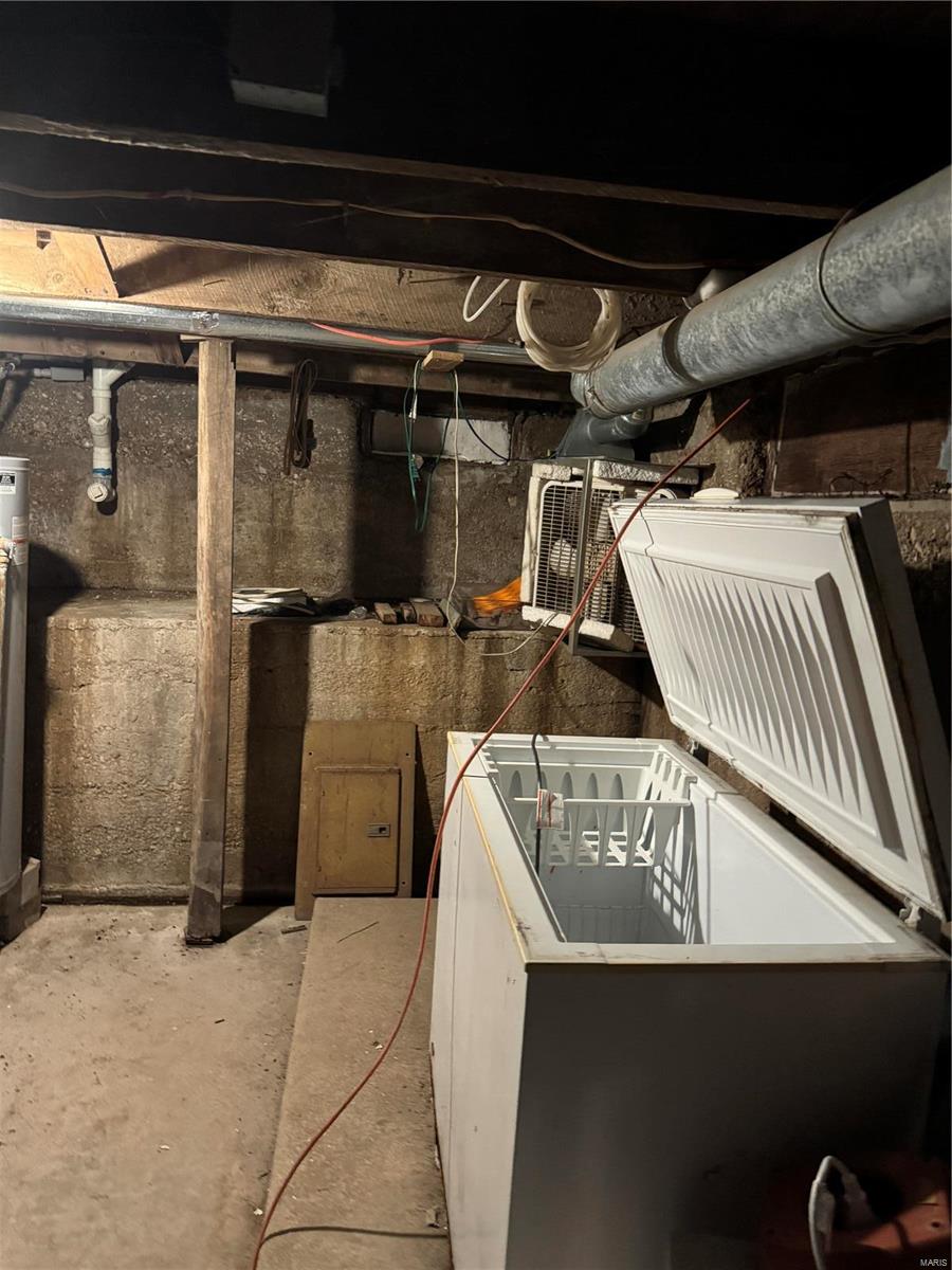 401 Broadway Avenue Property Photo 13
