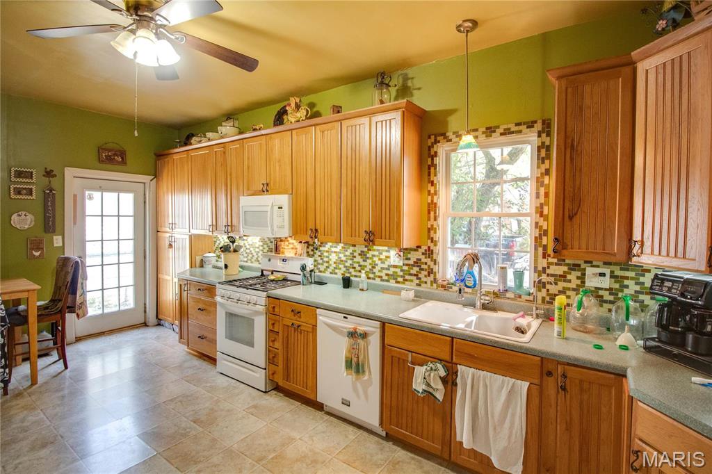 202 4th Street Property Photo 14