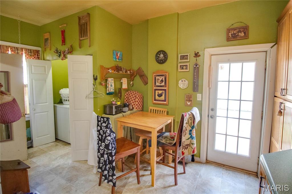 202 4th Street Property Photo 17