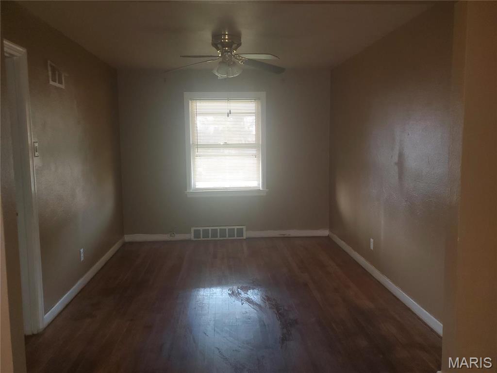 9423 Pattonwood Drive Property Photo 4