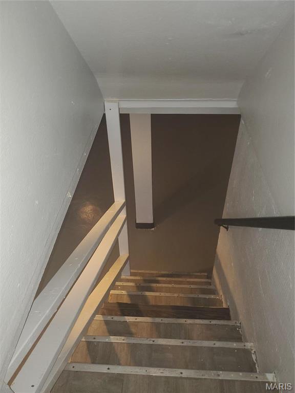 9423 Pattonwood Drive Property Photo 12