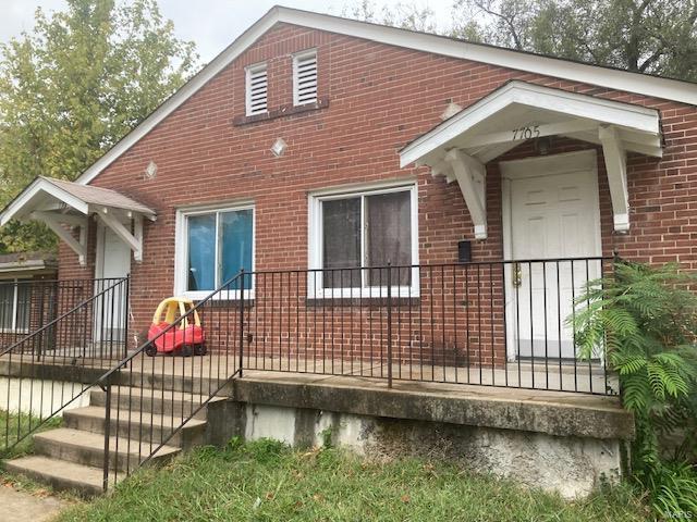 7705 W Bruno Avenue Property Photo 3
