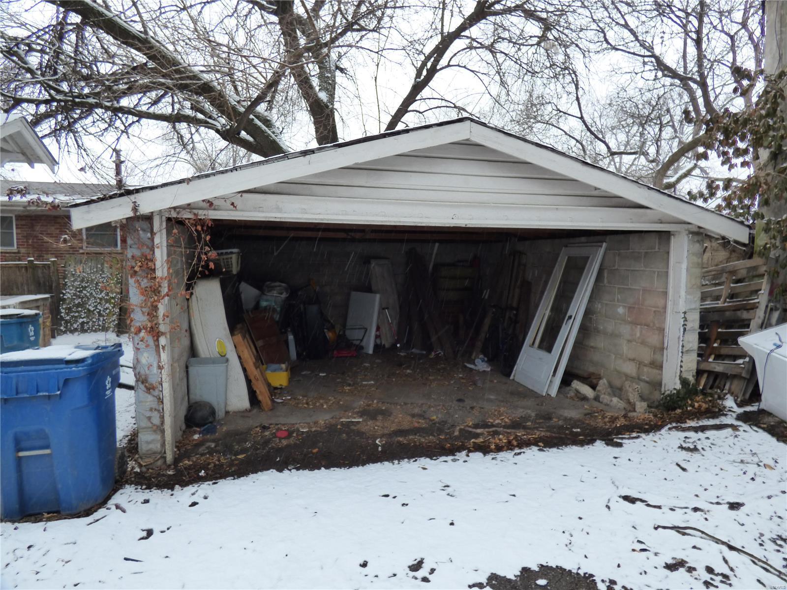 7705 W Bruno Avenue Property Photo 13