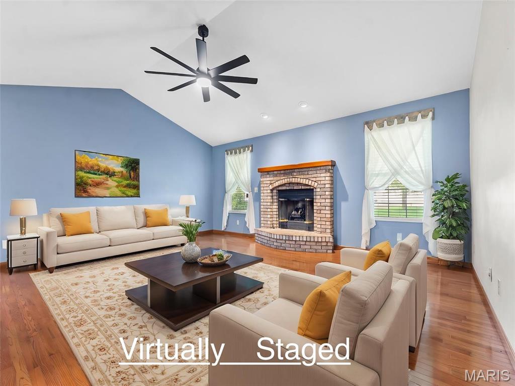 710 Mary Ann Court Property Photo 4
