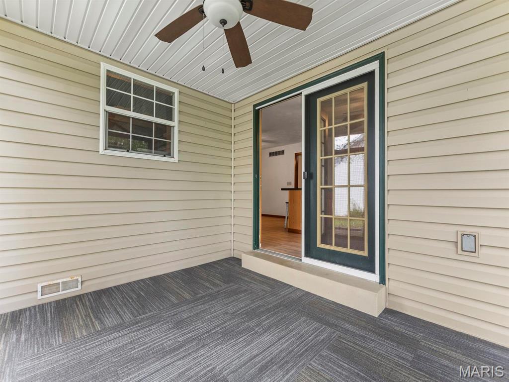 710 Mary Ann Court Property Photo 17