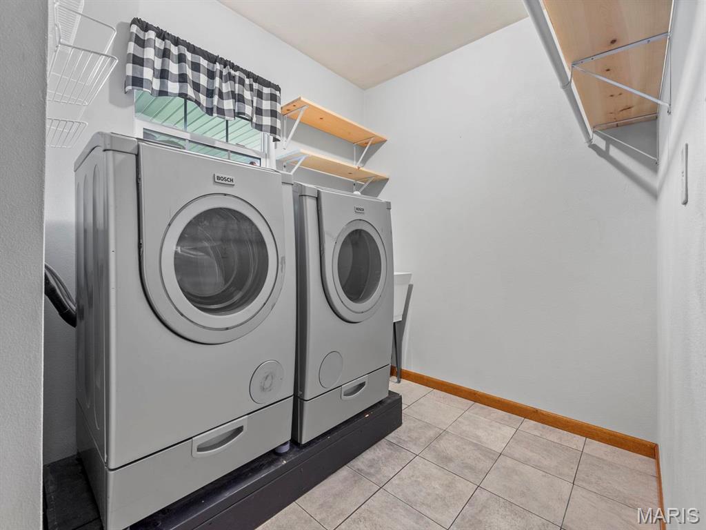 710 Mary Ann Court Property Photo 19