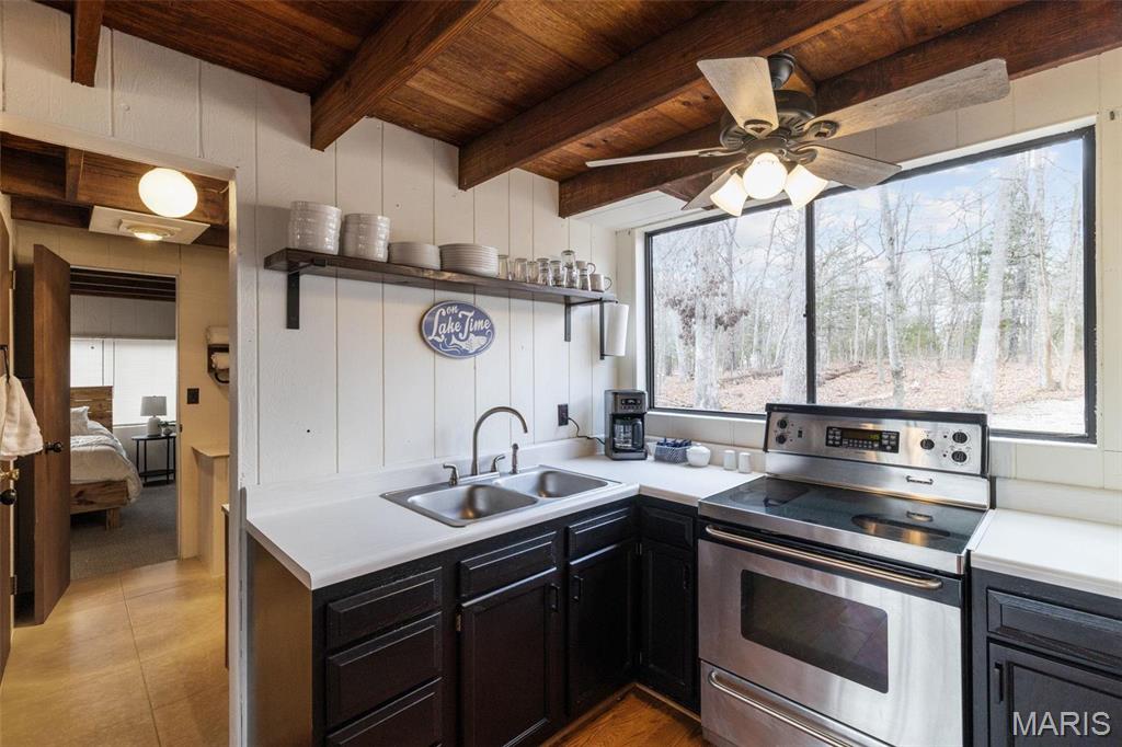 682 Shadow Lake Circle Drive Property Photo 16