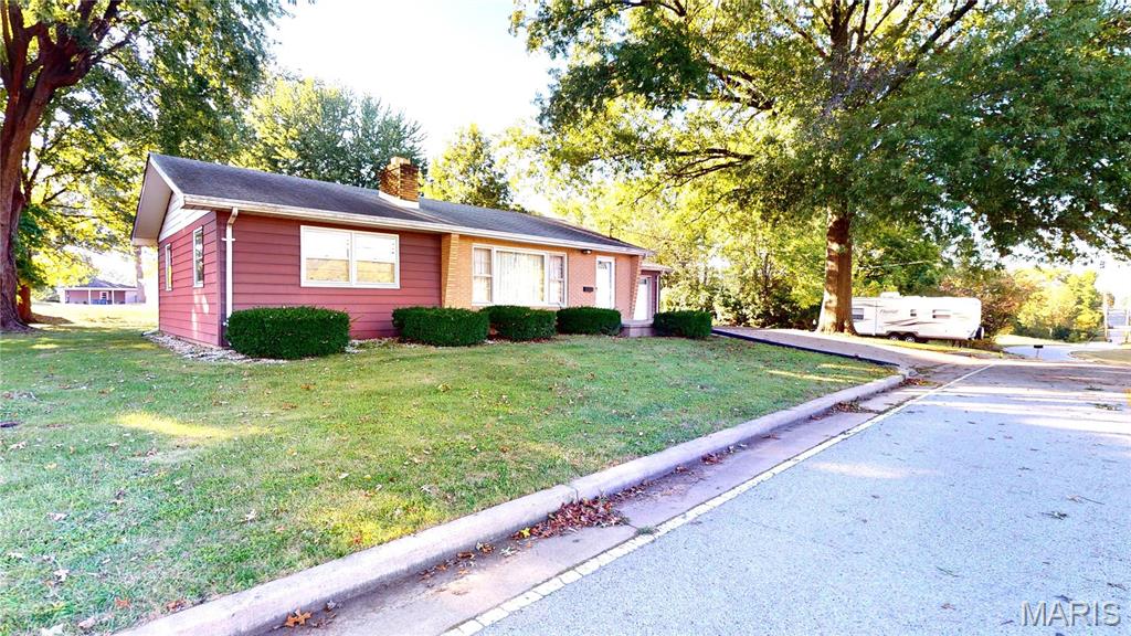 4645 S State Route 159 Property Photo 2