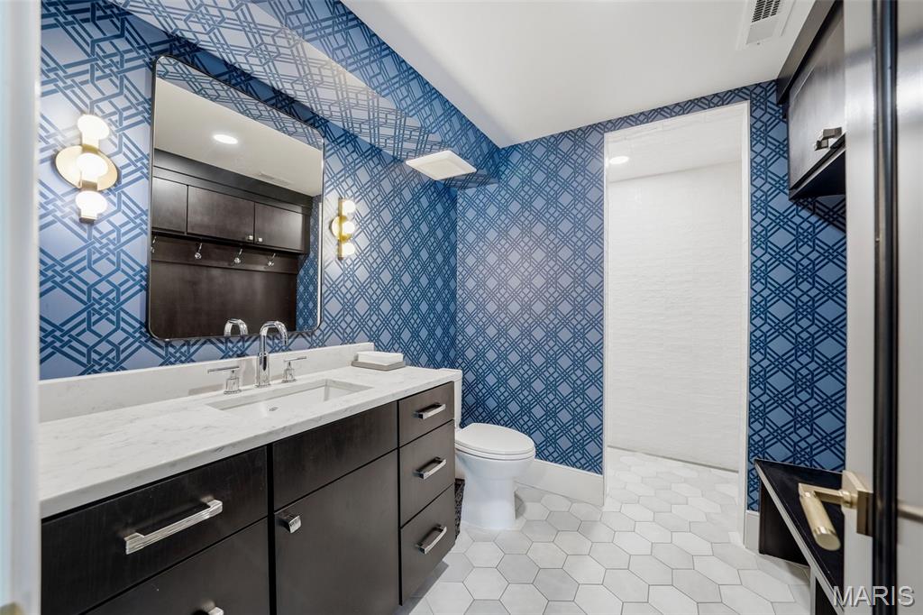 4 Warridge Drive Property Photo 38