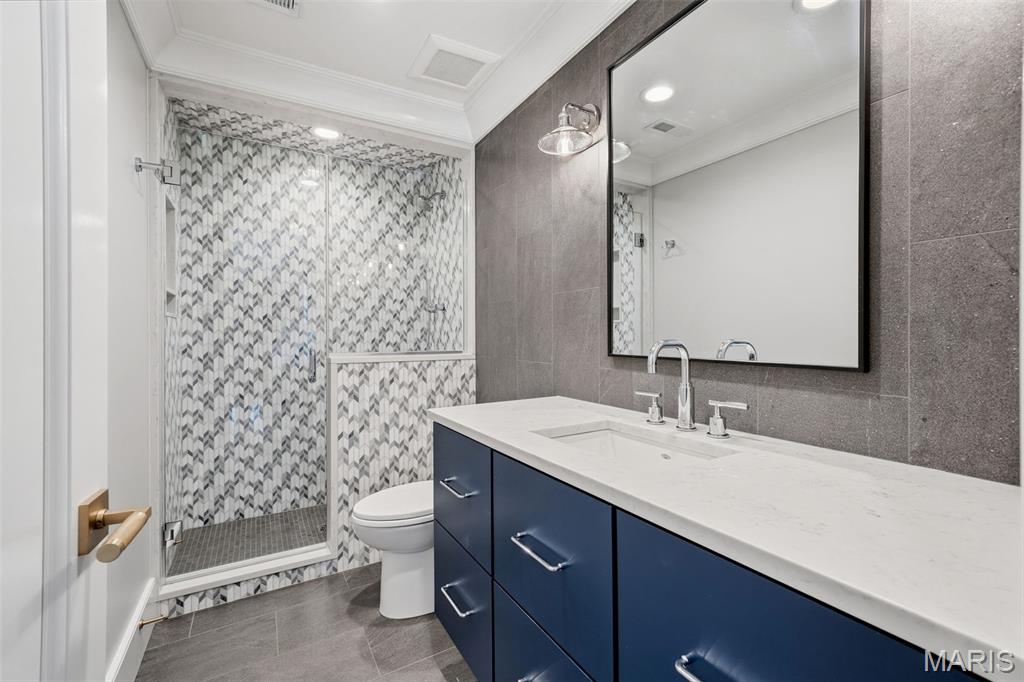 4 Warridge Drive Property Photo 43