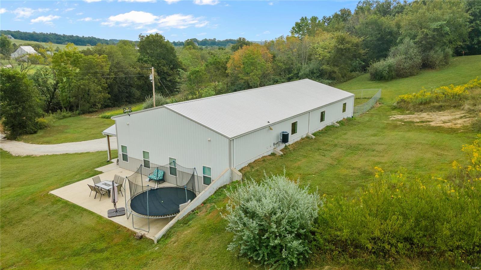 335 W Spring Valley Road Property Photo 3