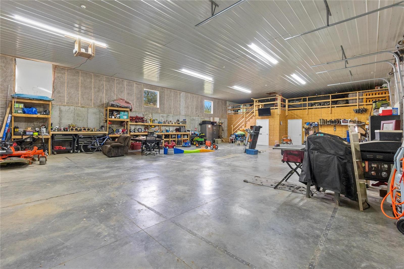 335 W Spring Valley Road Property Photo 32