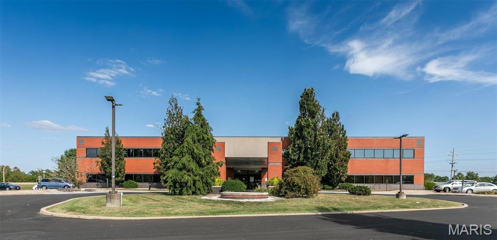 1 Professional Drive Property Photo 1