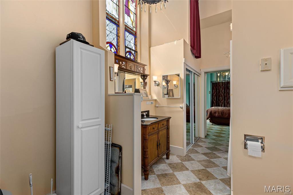 531 S West Street Property Photo 58