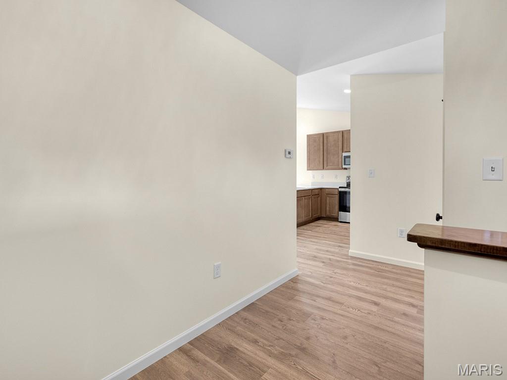3136 White Pine Drive Property Photo 2