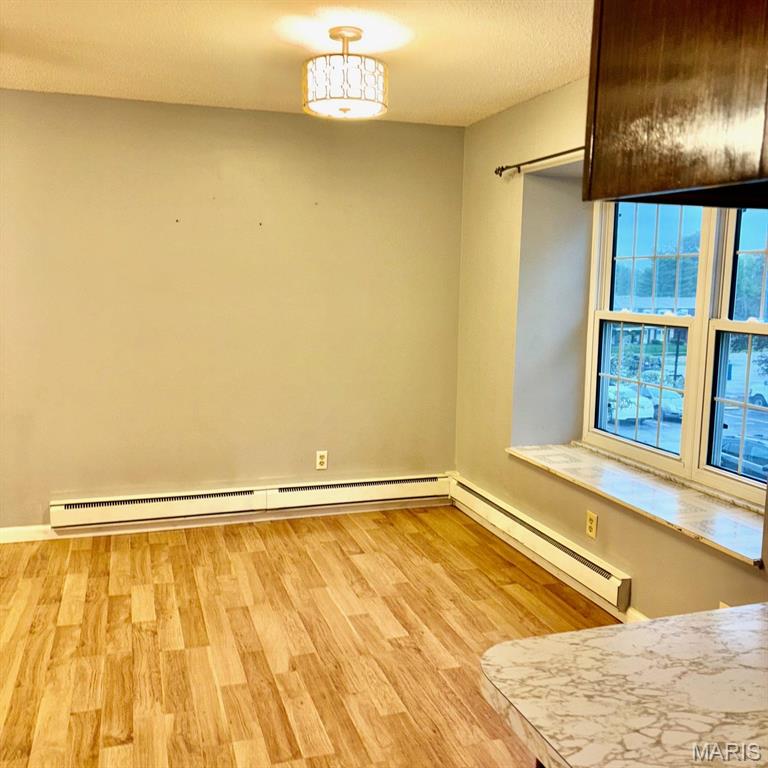 1672 Herault Place E Property Photo 3