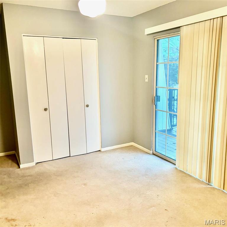 1672 Herault Place E Property Photo 13