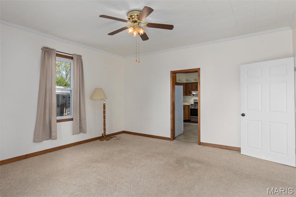 823 E Pearl Street Property Photo 4