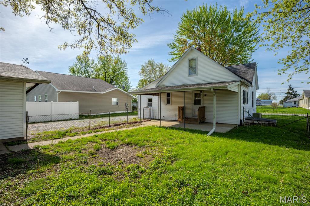 823 E Pearl Street Property Photo 15