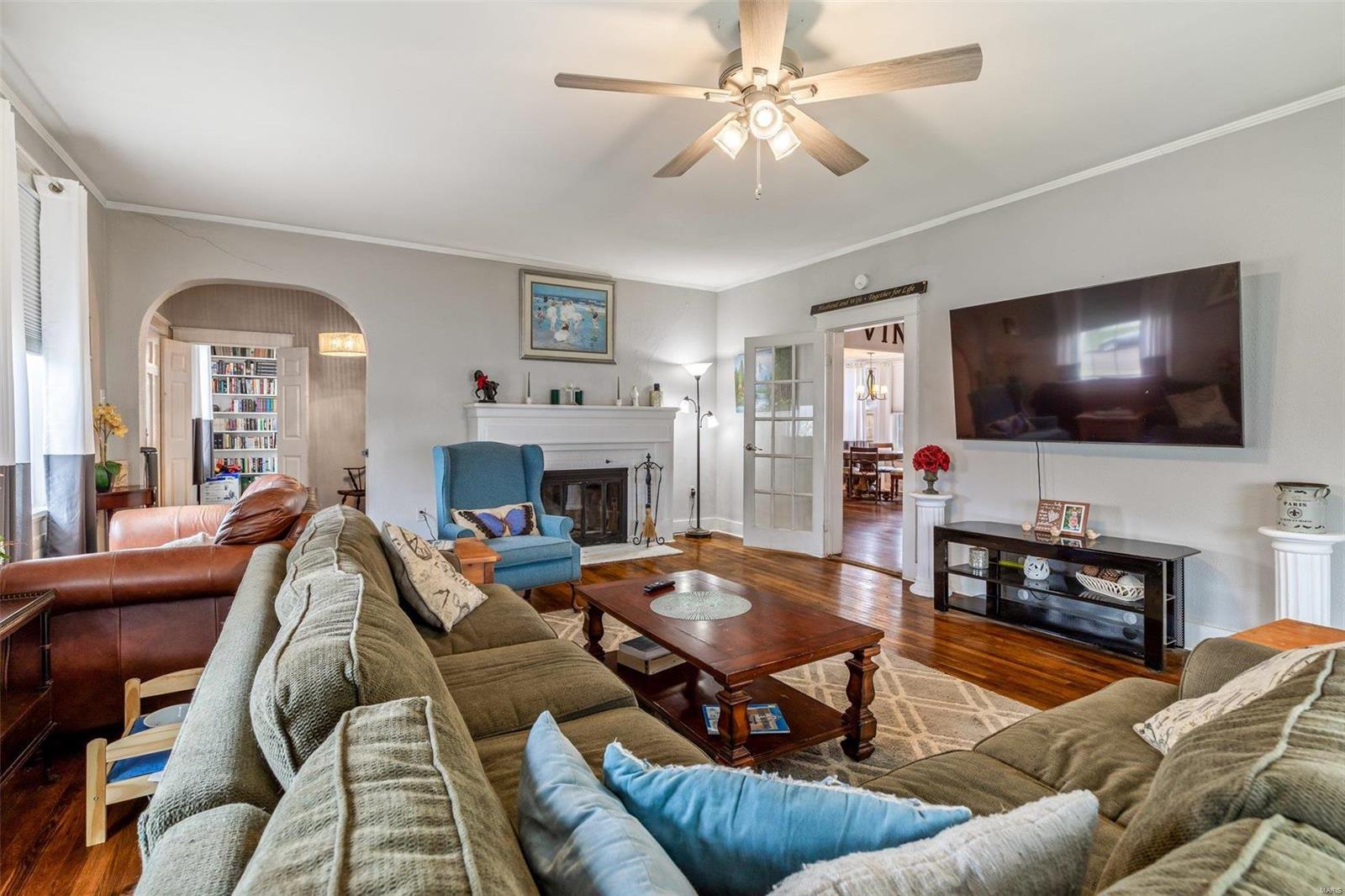 404 Marshall Street Property Photo 16