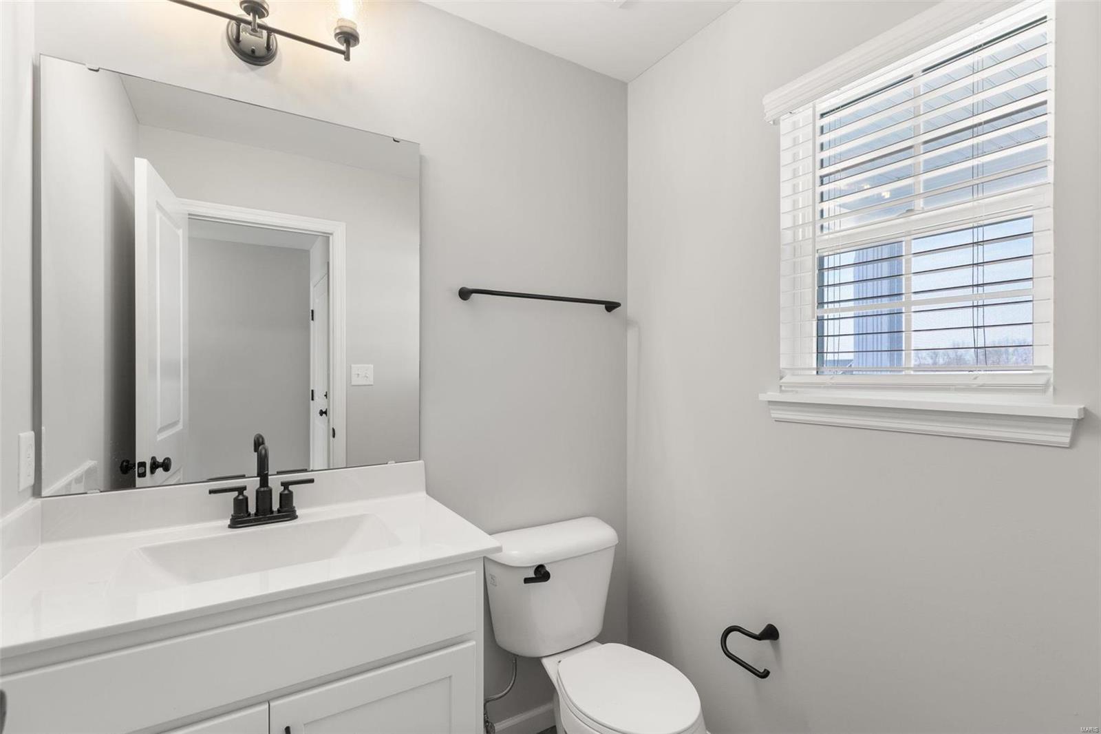 1063 Vardon Meadows Drive Property Photo 2