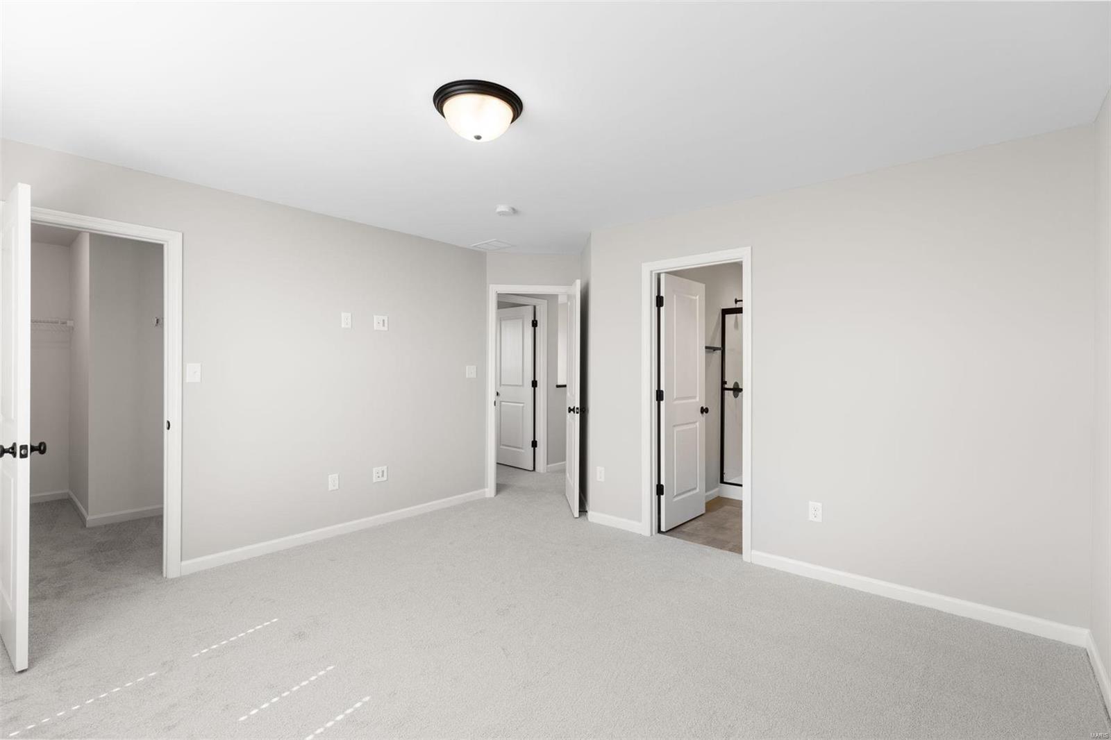 1063 Vardon Meadows Drive Property Photo 19