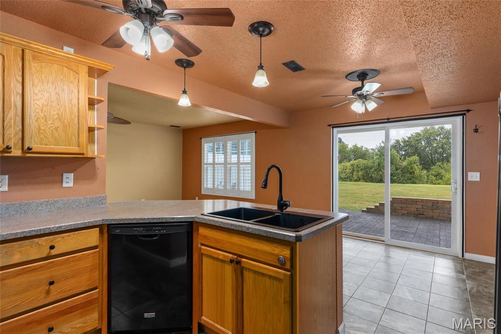 107 N Alby Court Property Photo 8