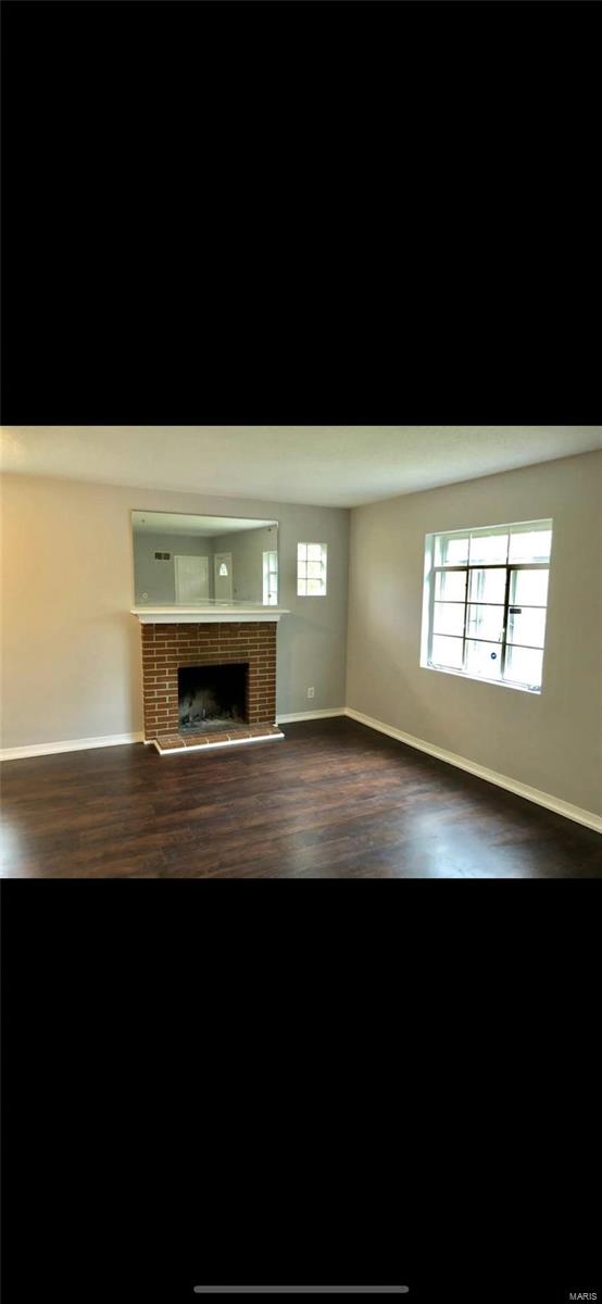 1943 Park Lane Property Photo 3