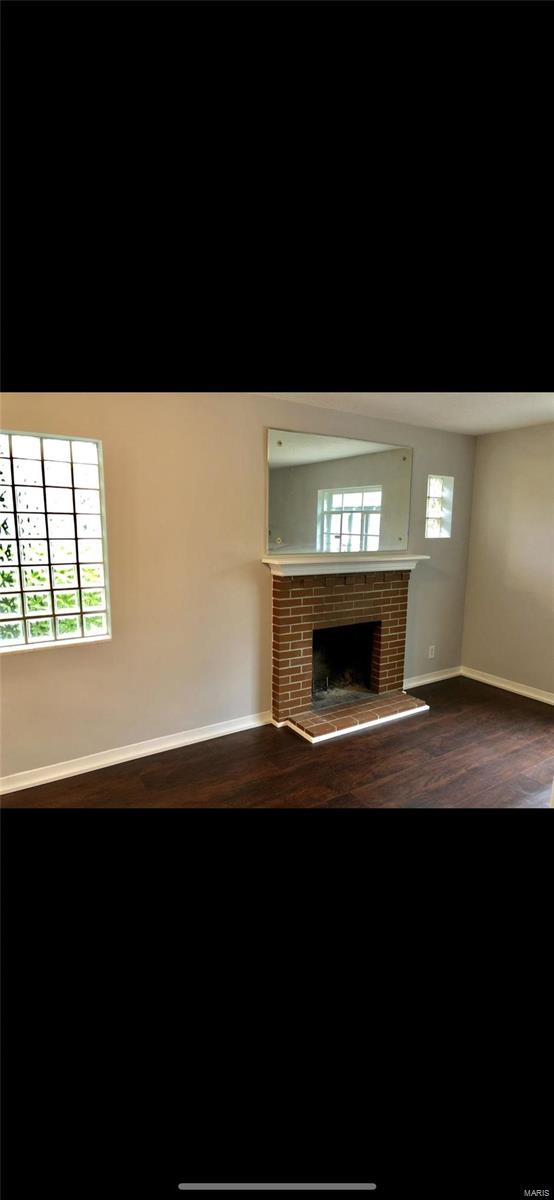 1943 Park Lane Property Photo 4