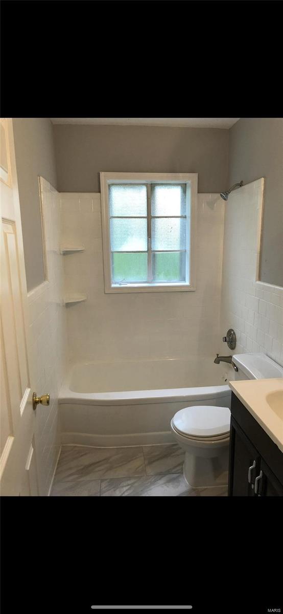 1943 Park Lane Property Photo 10