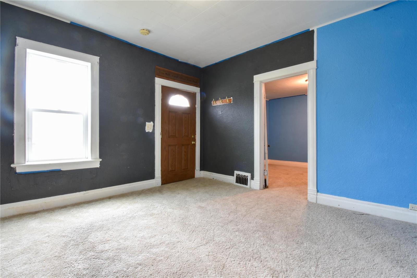1103 S Madison St Property Photo 3