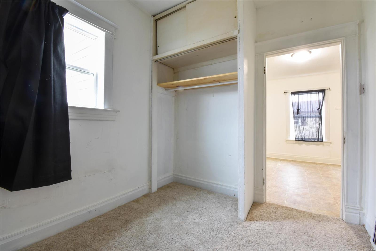 1103 S Madison St Property Photo 13