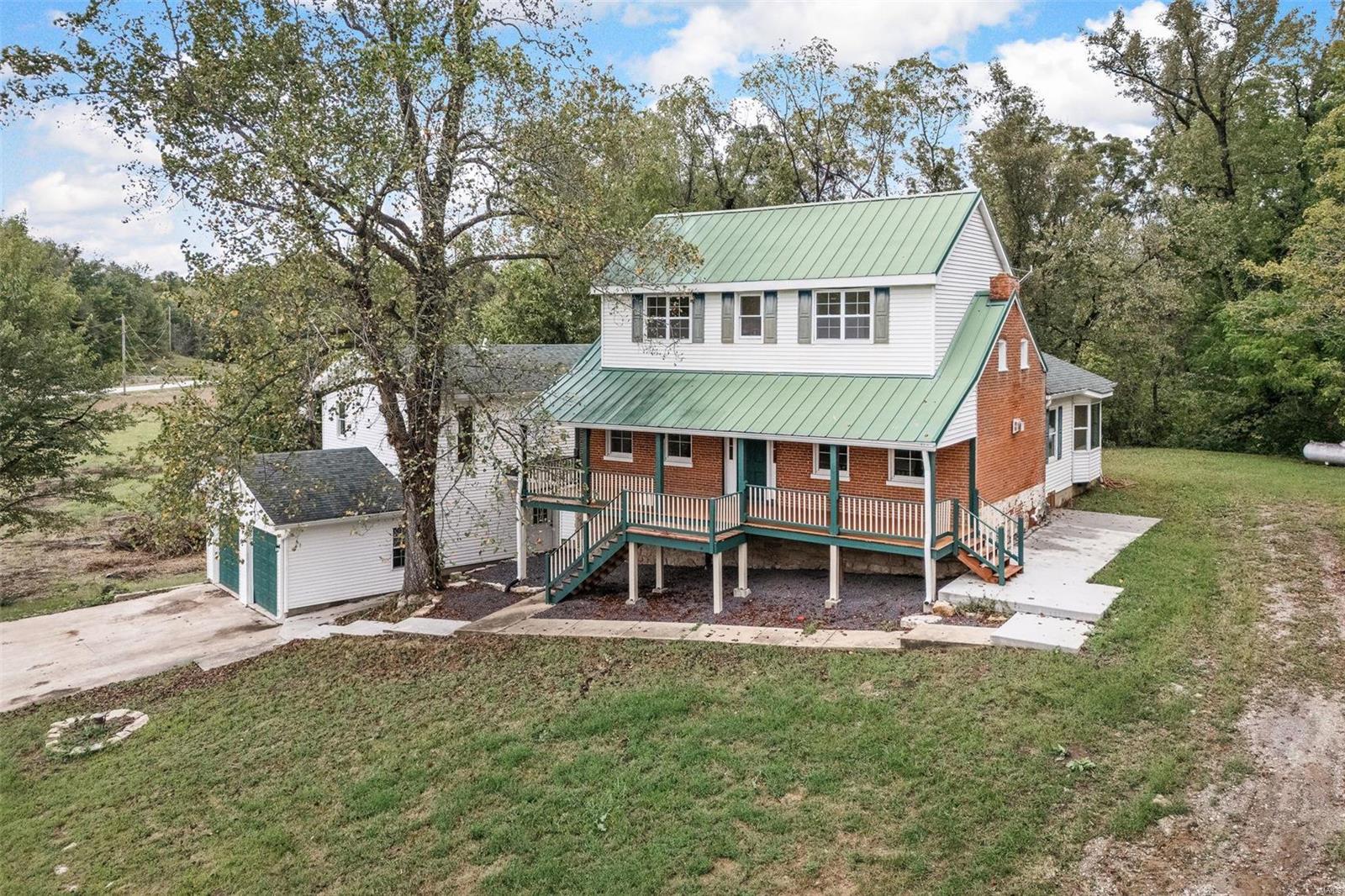 5121 Hackmann Road Property Photo 4