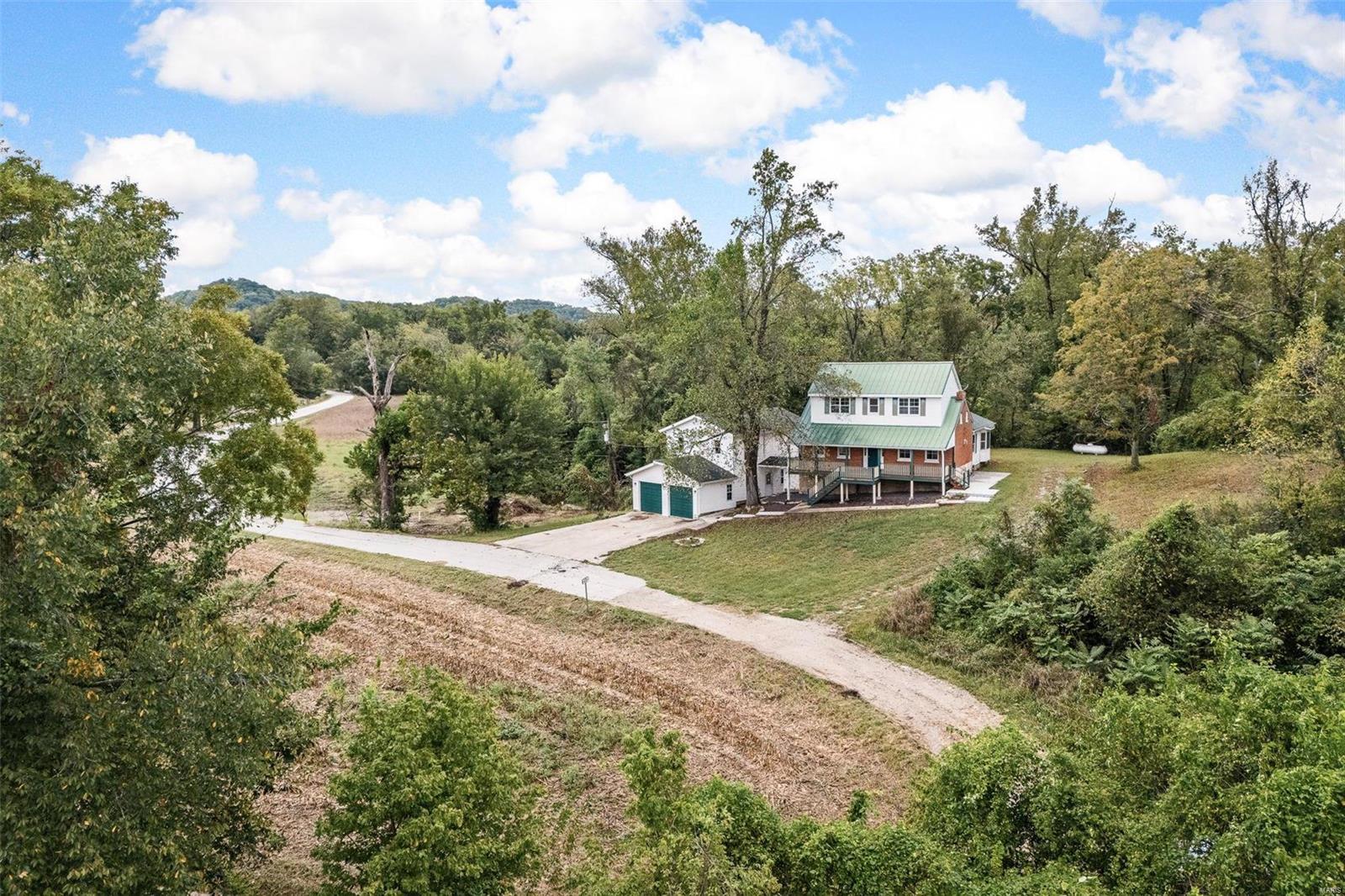 5121 Hackmann Road Property Photo 7