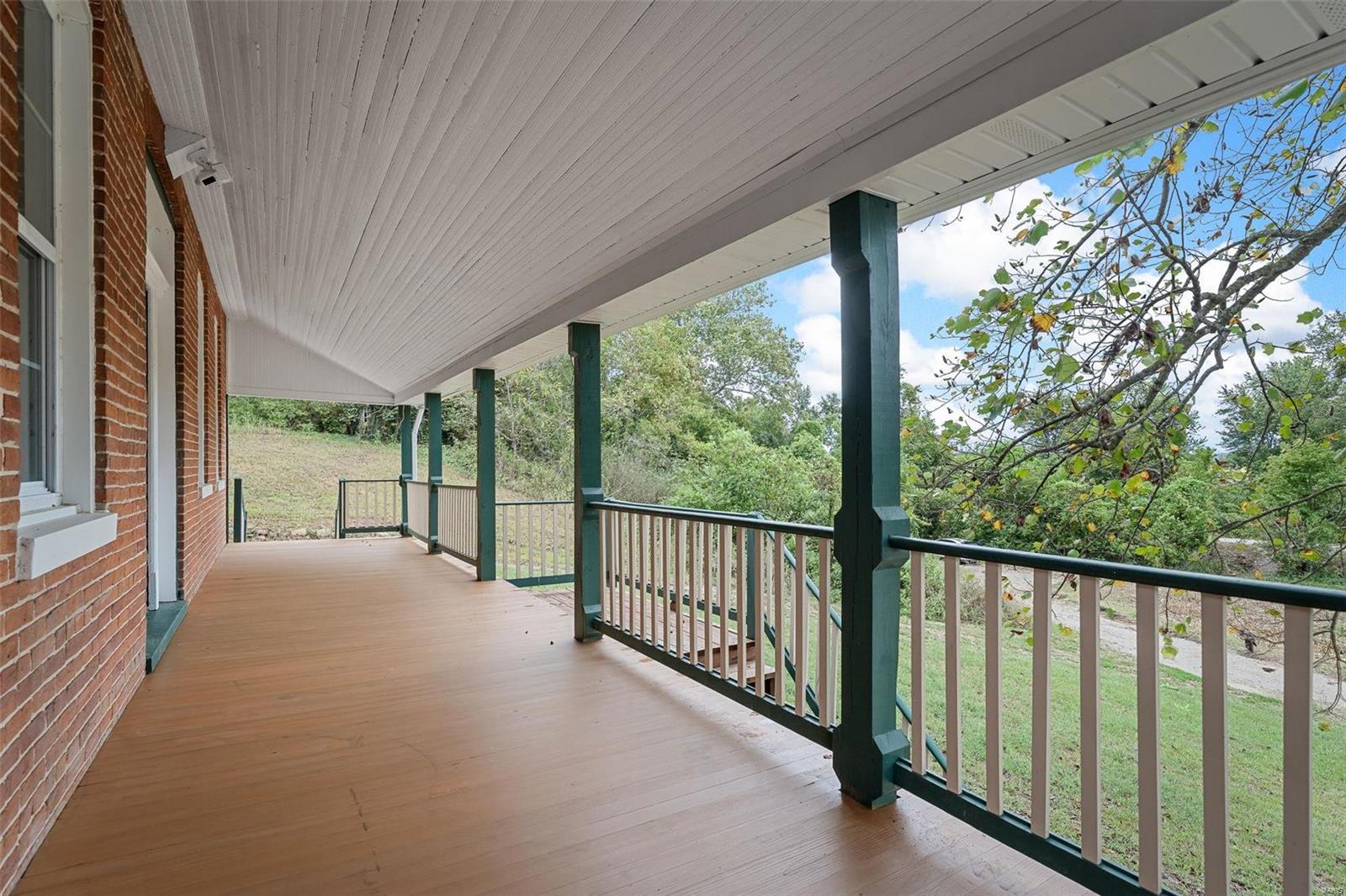 5121 Hackmann Road Property Photo 9