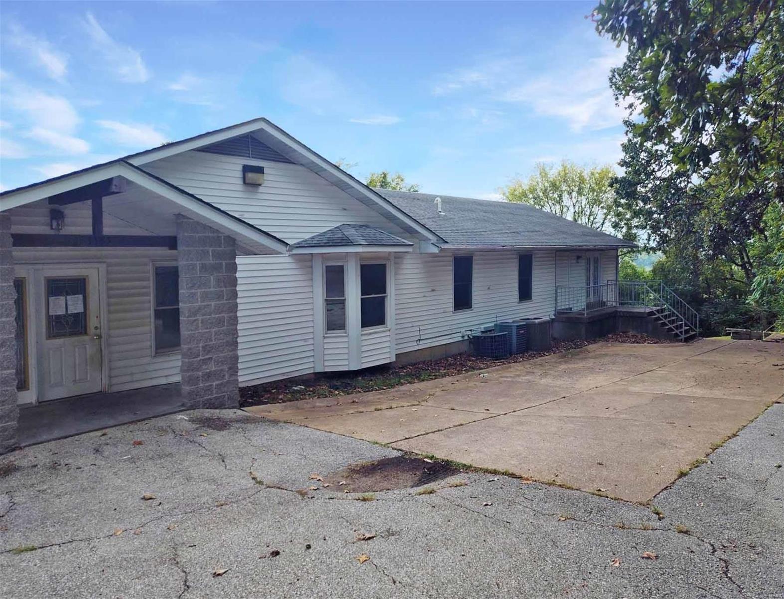 1583 Marble Springs Road Property Photo 1