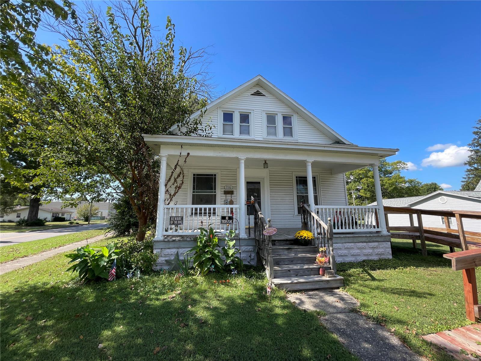 716 Cedar Street Property Photo 1